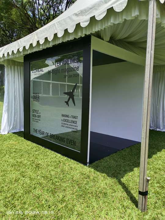 Event installation showcase repeat